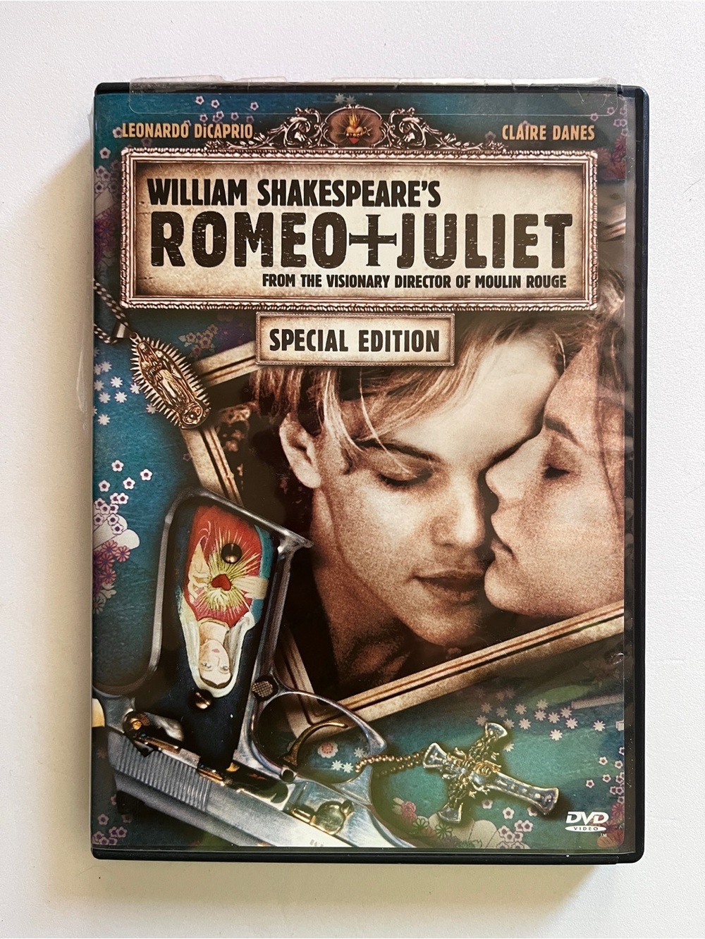 William Shakespeare's Romeo + Juliet (Special Edition) DVD - Blue/Green Cover